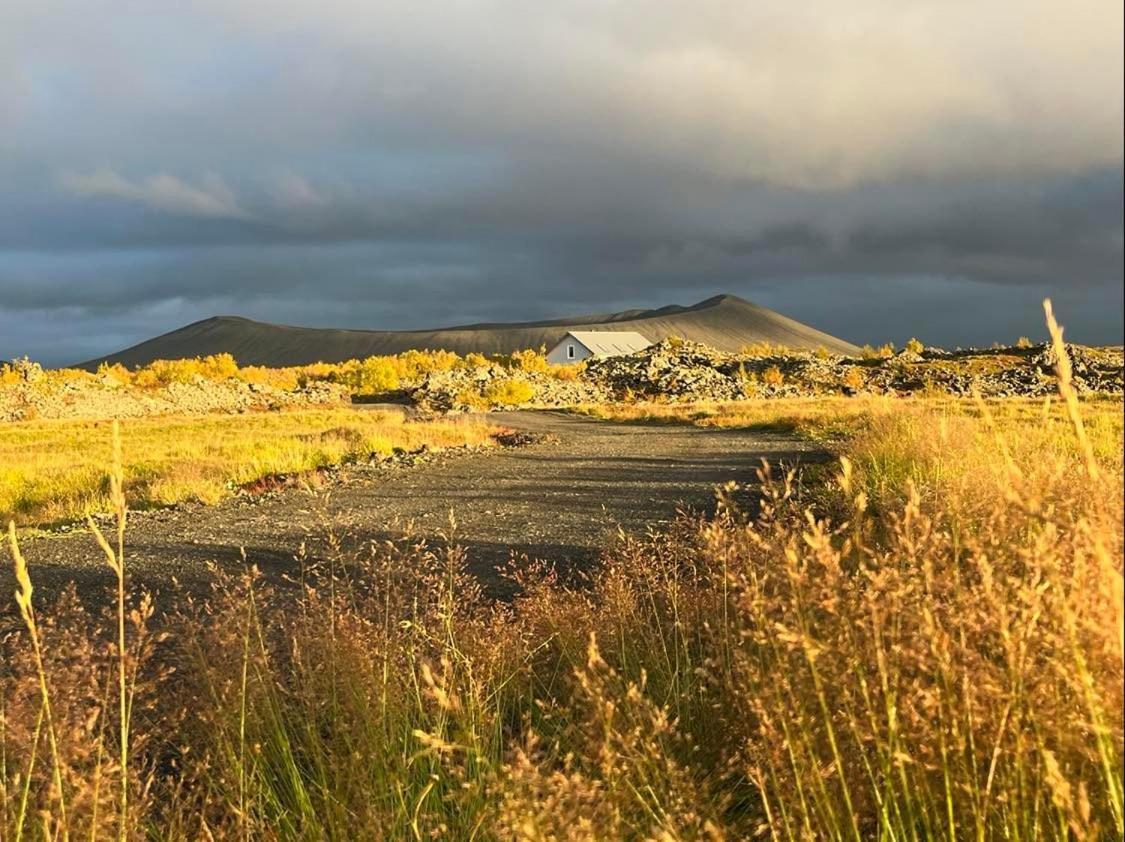 Slow Travel Myvatn - Þufa - Private Homestay Exterior foto